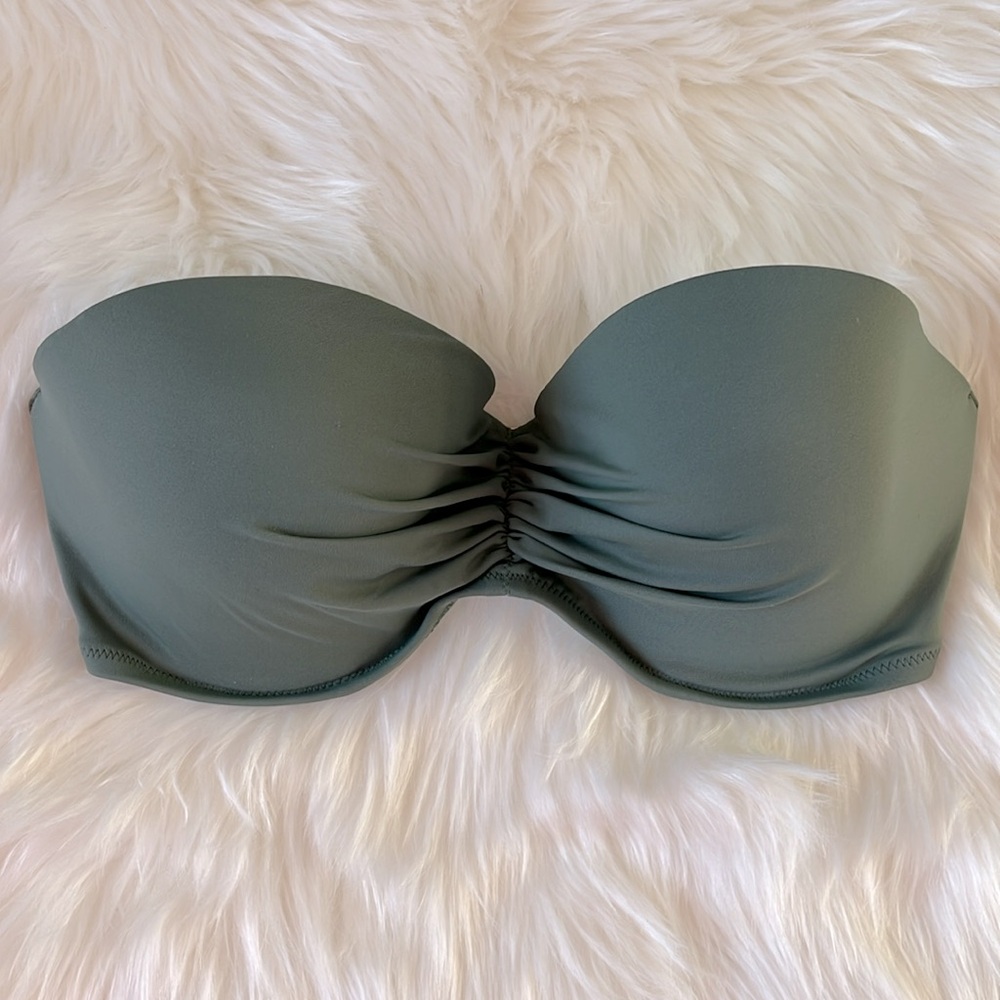 Victoria’s Secret Sage Green Strapless Bikini Top 34DD
